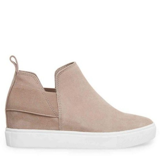 Steve Madden Shane Sneaker - Picture 1 of 8